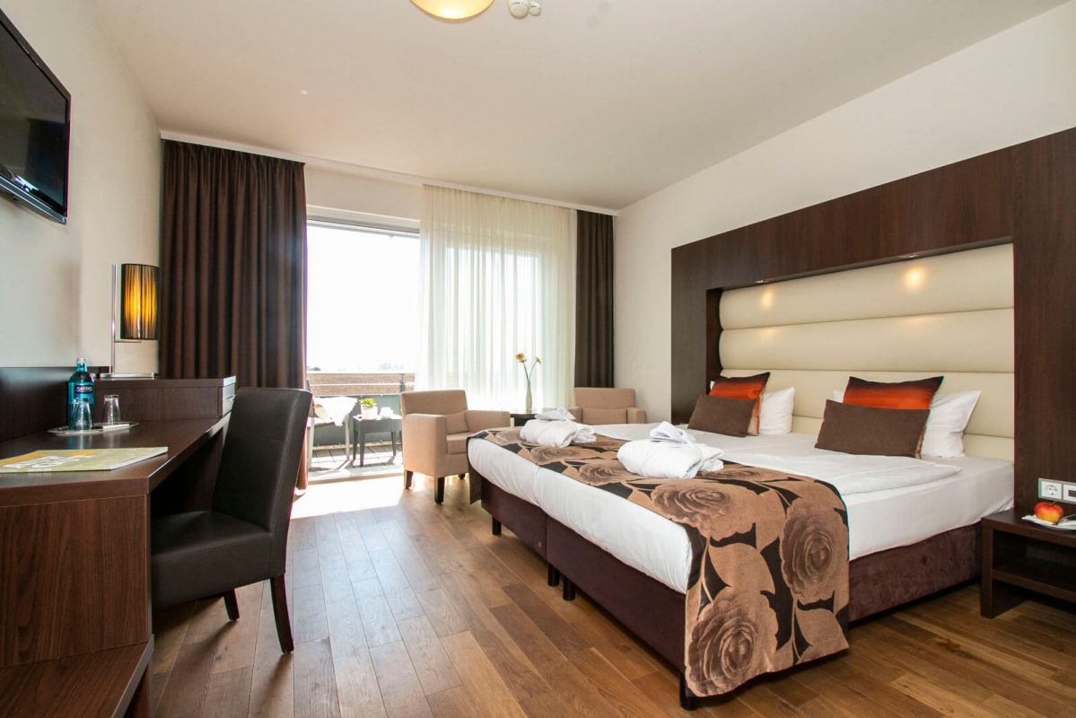 hotelzimmer-kurzurlaub-dependence-4-sterne-hotel-pension-garni-bodenseehotel-sonnenhof-kressbronn